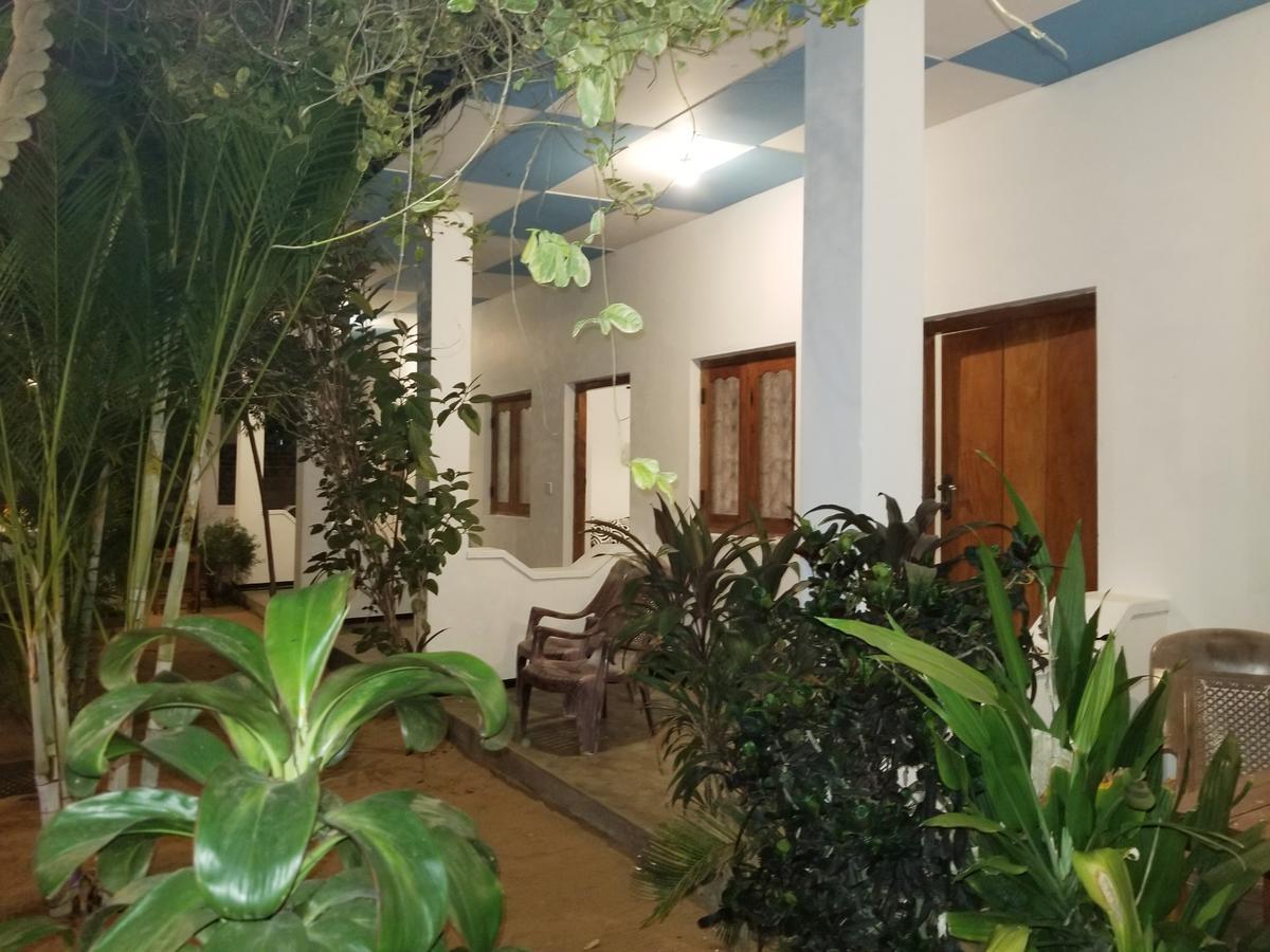 Utopia Arugambay آروغام المظهر الخارجي الصورة