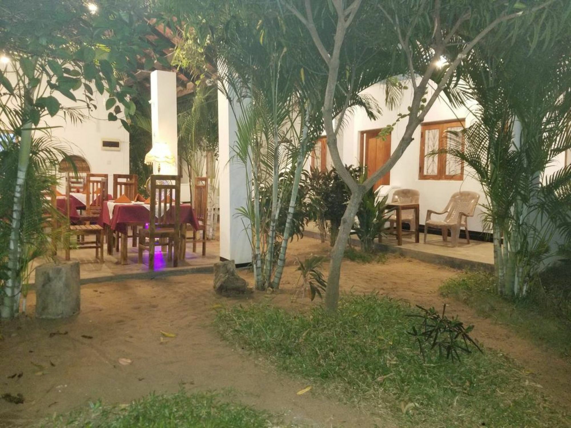 Utopia Arugambay آروغام المظهر الخارجي الصورة